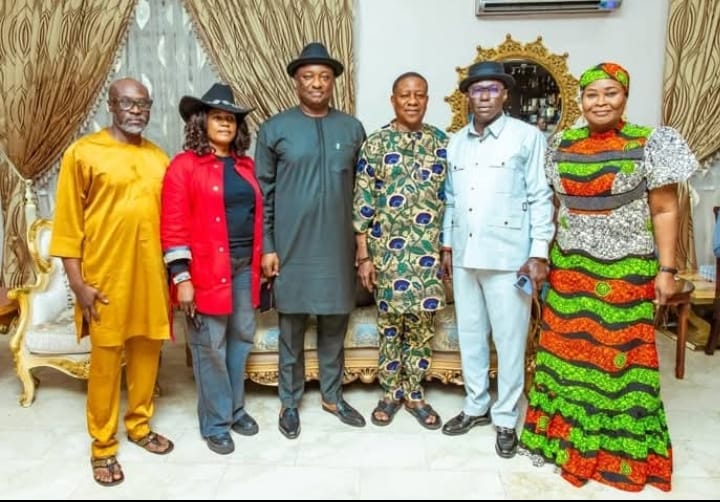 Chief Ighrakpata Hosts APC Faithfuls, Reaffirms Commitment to Party Unity in Uvwie