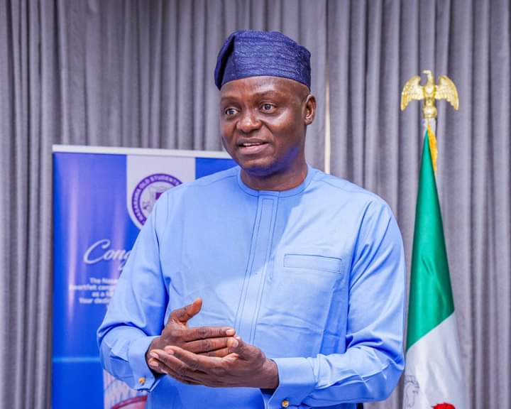 Breaking: Humanitarian Affairs Minister, Nentawe replaces Ganduje as APC Chairman