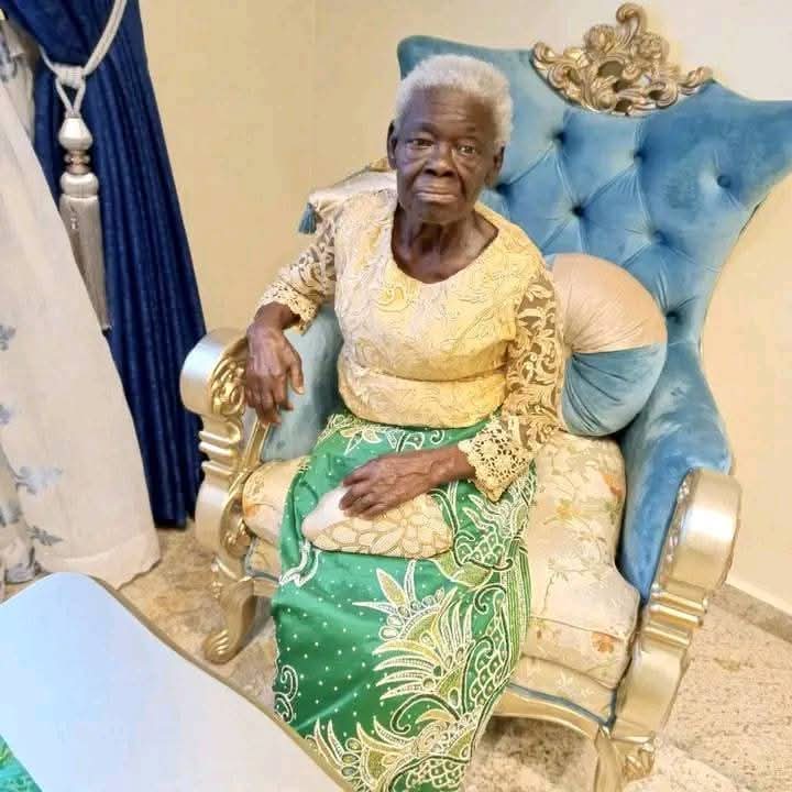 Ethiope East Ex-LG Boss Buries Mother, Late Mrs.Oke Onovwerosoke Ofobrukueta Nov. 8